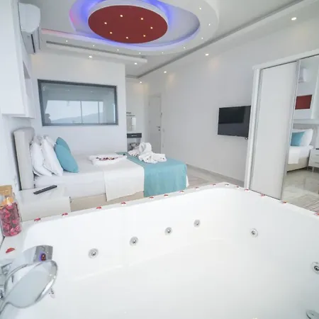 Gunbatimi 2 - Kalkan'da Muhafazakar Apartment Kas